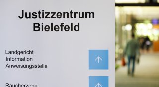 Titel - Copy