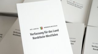 Titel - Copy