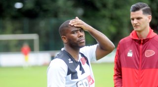 Titel - Copy Titel - Copy