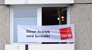 Titel - Copy