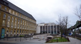 Titel - Copy