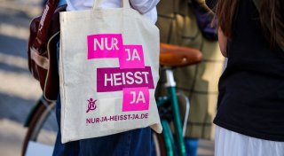 Titel - Copy Titel - Copy