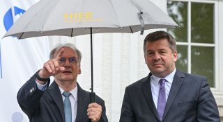 Titel - Copy