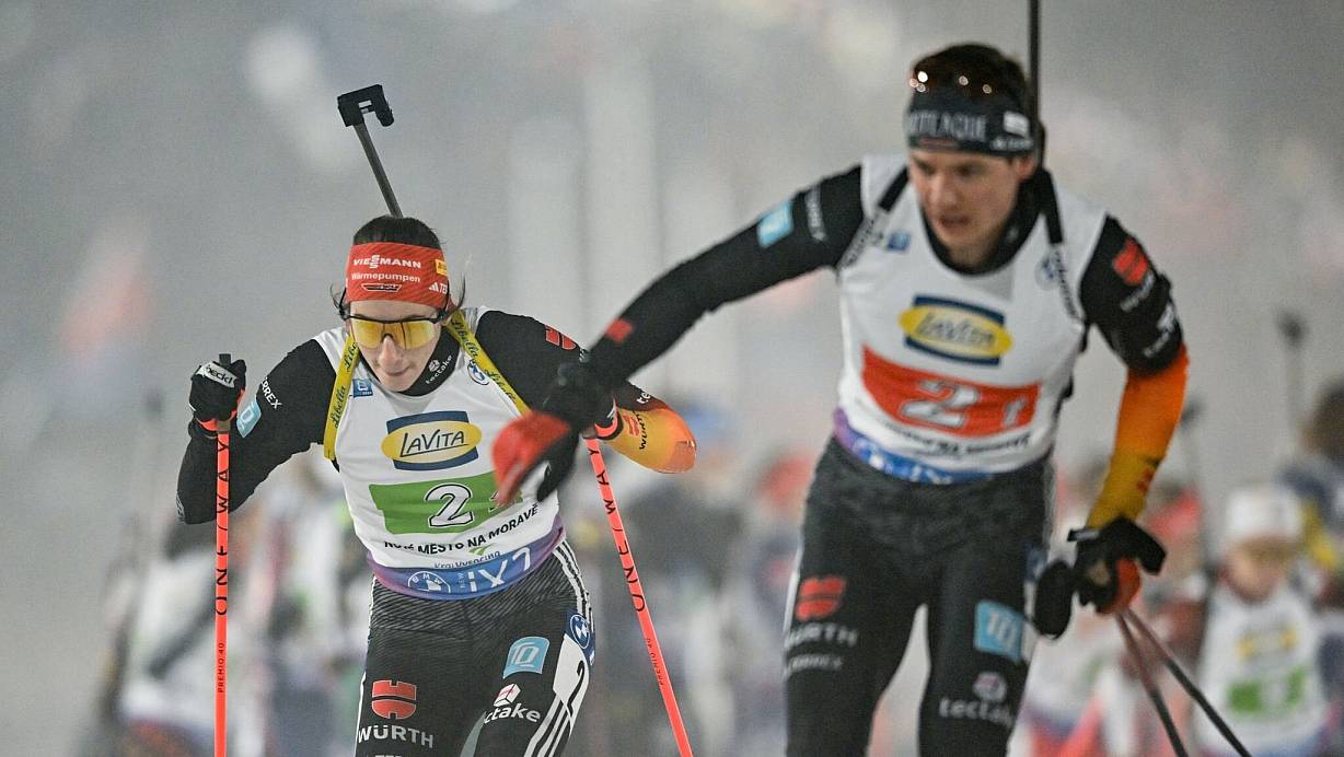 Vanessa Voigt und Justus Strelow liefen zum Saison-Auftakt auf das Podest. | © Hendrik Schmidt/dpa