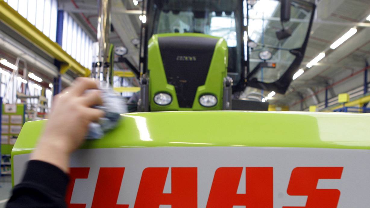 Die Beschäftigten im Kreis Gütersloh und Paderborn müssen sich in den kommenden Wochen erneut auf Kurzarbeit einstellen. | © dpa