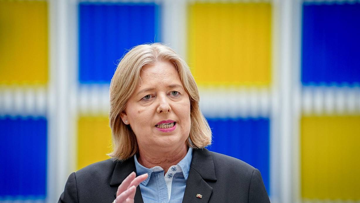 Sozialministerin Bärbel Bas (SPD) setzt eine Kommission ein, die Reformvorschläge zu Sozialleistungen machen soll. (Archivbild) | © Kay Nietfeld/dpa