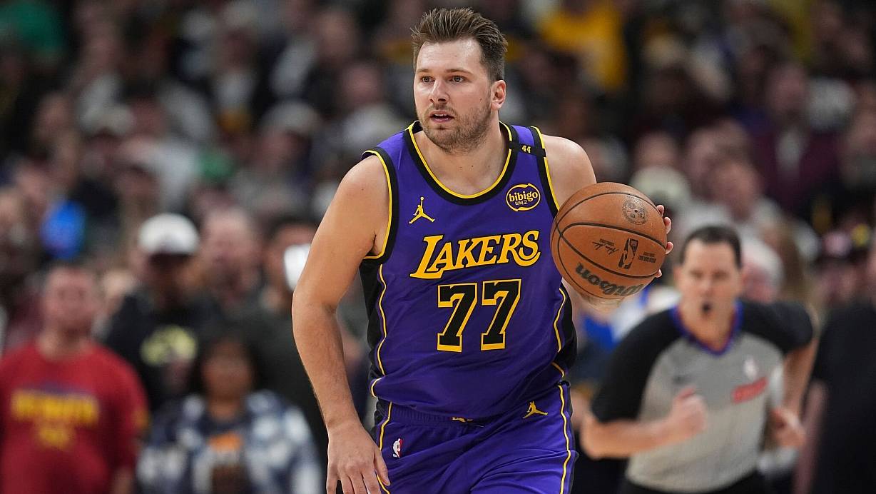 Luka Doncic will mit den Lakers noch viel erreichen. | © David Zalubowski/AP/dpa
