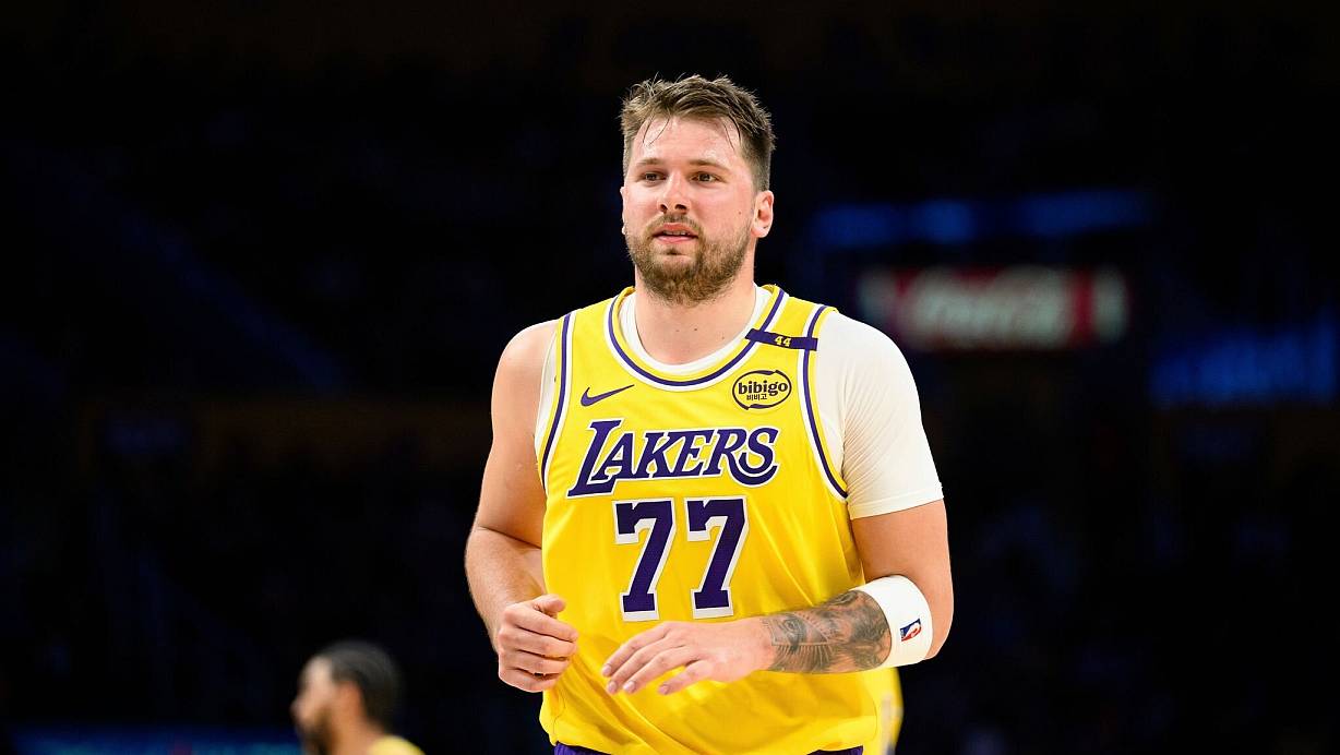 Luka Doncic traf lediglich einen seiner neun Dreier. | © William Liang/AP/dpa