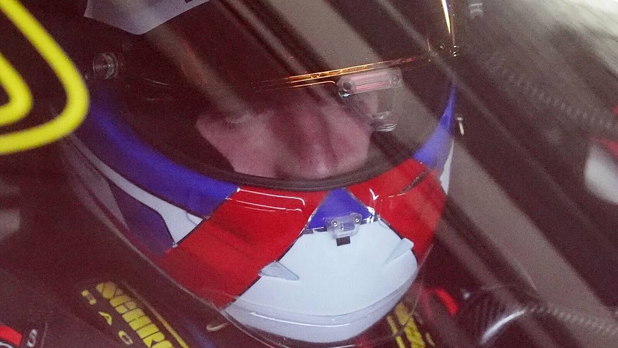 Kaum fährt er in einem siegfähigen Auto, gewinnt Verstappen auf der Nordschleife. (Archivbild) | © Thomas Frey/dpa
