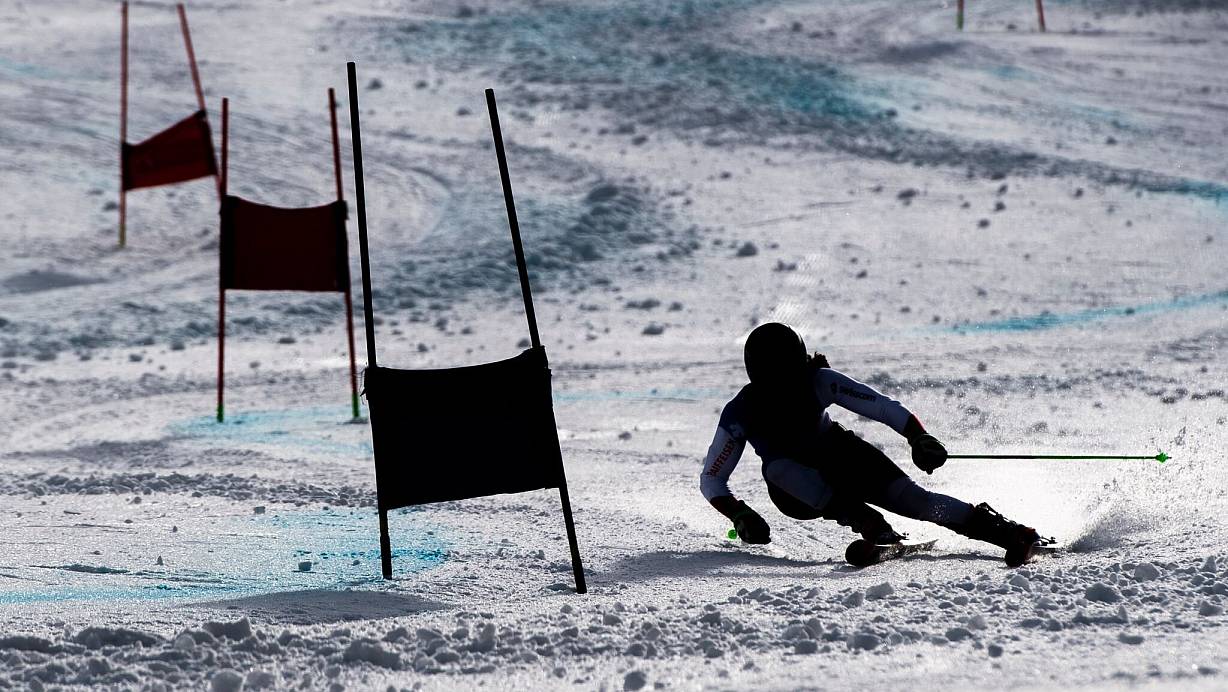 Im Ski-Weltcup wird es künftig nach einem Beschluss des Weltverbandes FIS Geschlechtertests geben. (Archivfoto) | © David Taneèek/CTK/dpa
