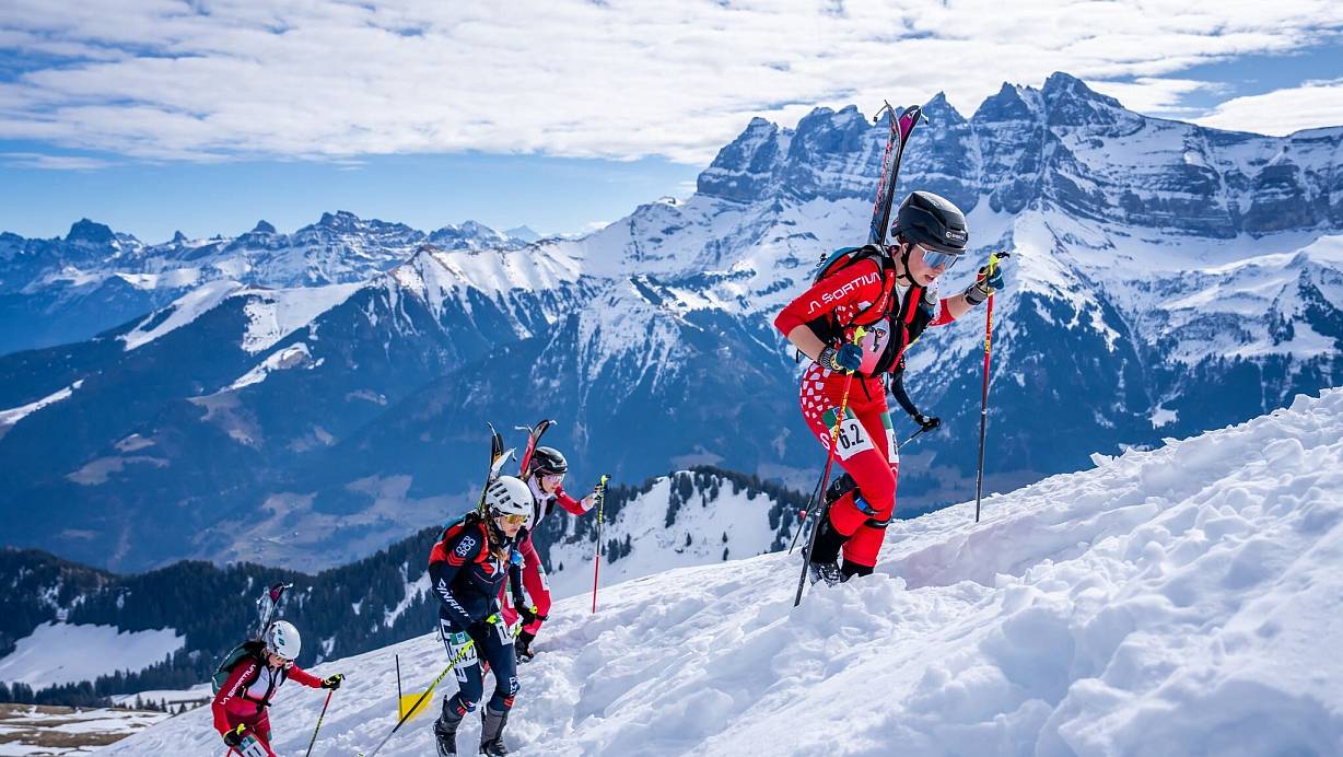 Skibergsteigen wird 2026 olympisch - das soll der Sportart einen großen Schwung bringen. | © Maxime Schmid/KEYSTONE/dpa