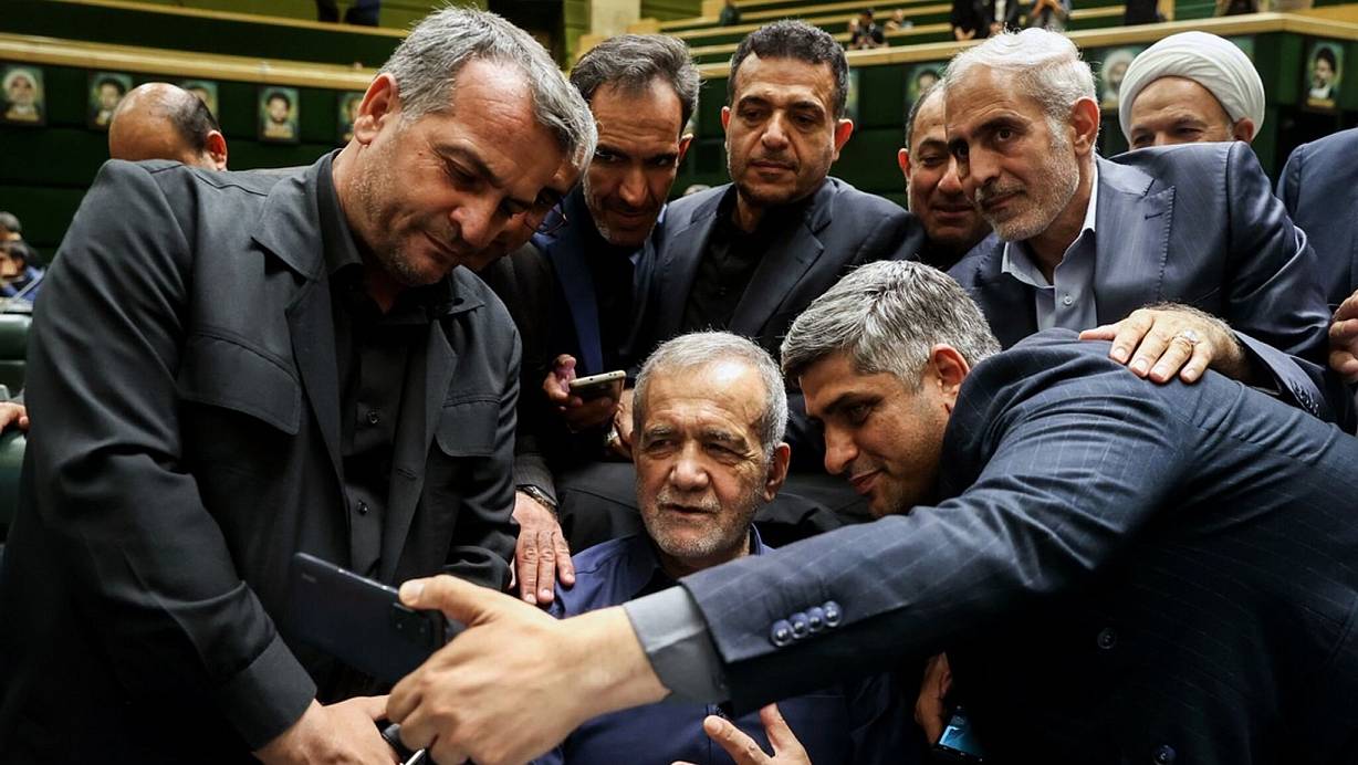 Im Iran hat das Cyberzentrum einige Internetsperren aufgehoben. (Archivbild) | © Icana News Agency/ZUMA Press Wire/dpa