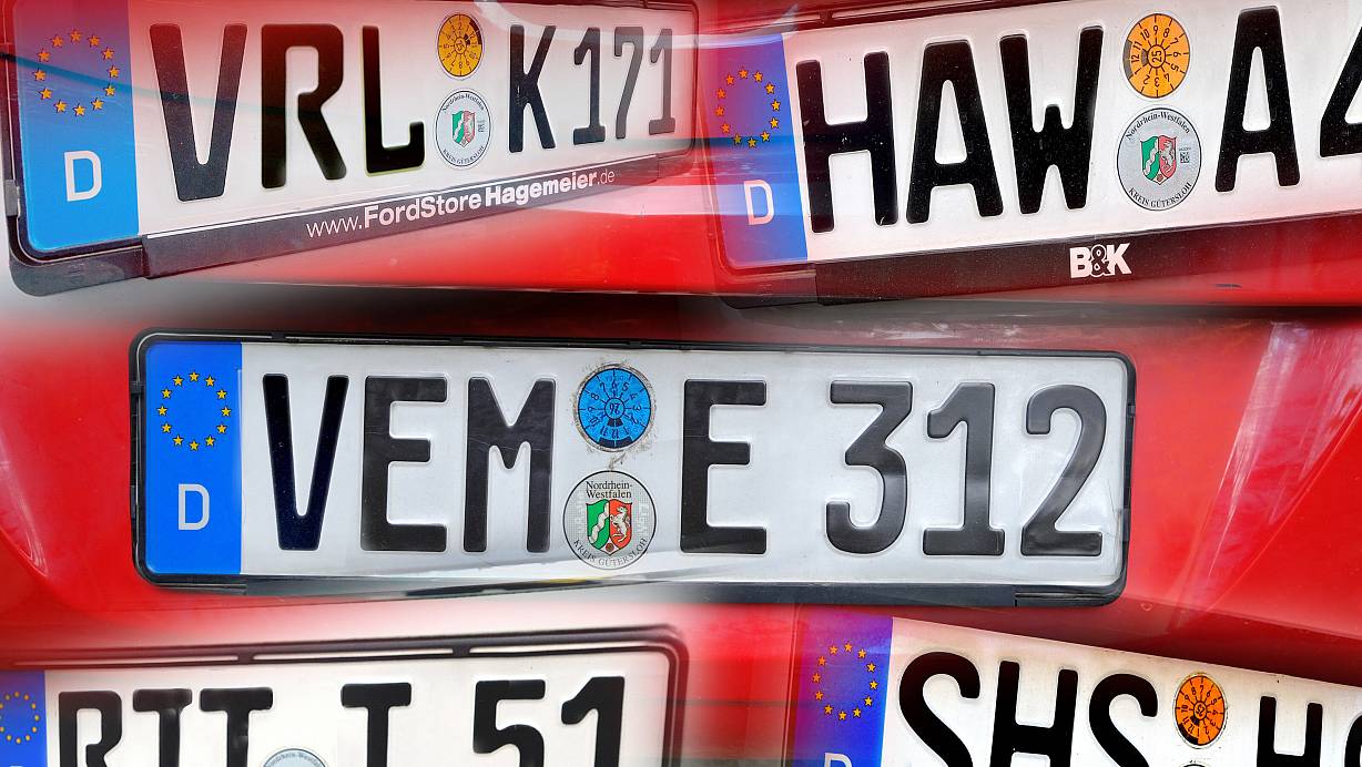 VRL für Verl, RIT für Rietberg oder VEM für Versmold: Alle könnten ein eigenes Nummernschild bekommen. | © Montage: Andreas Frücht