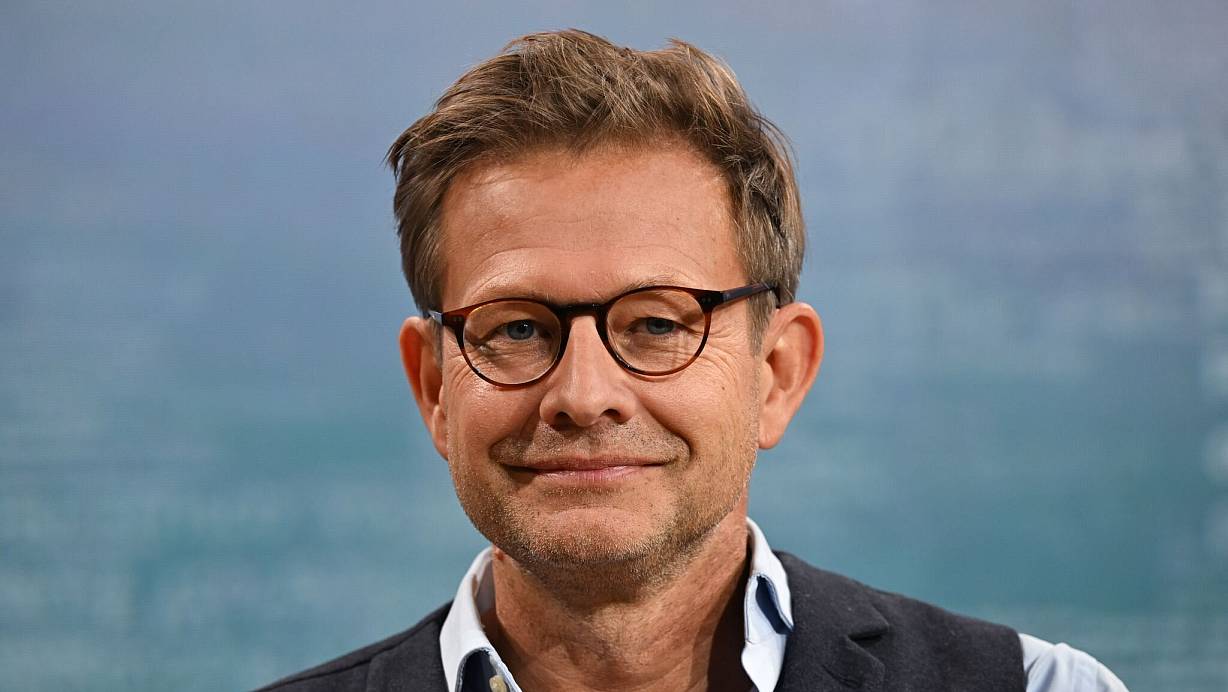 Florian Illies schrieb mit «1913», «Liebe in Zeiten des Hasses» und «Zauber der Stille» erfolgreiche Bestseller. (Archivbild) | © Arne Dedert/dpa
