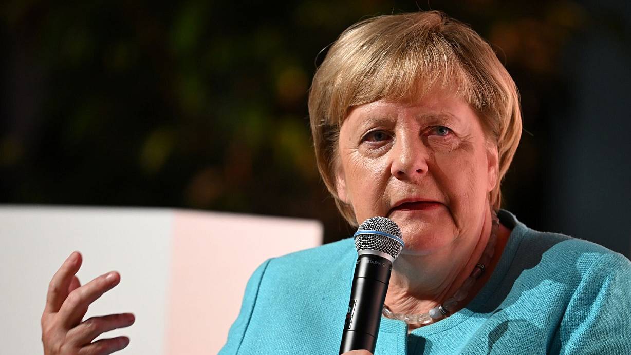 Altkanzlerin Angela Merkel hat in Bonn aus ihrer Autobiografie «Freiheit» gelesen. (Archivbild) | © Angelika Warmuth/dpa