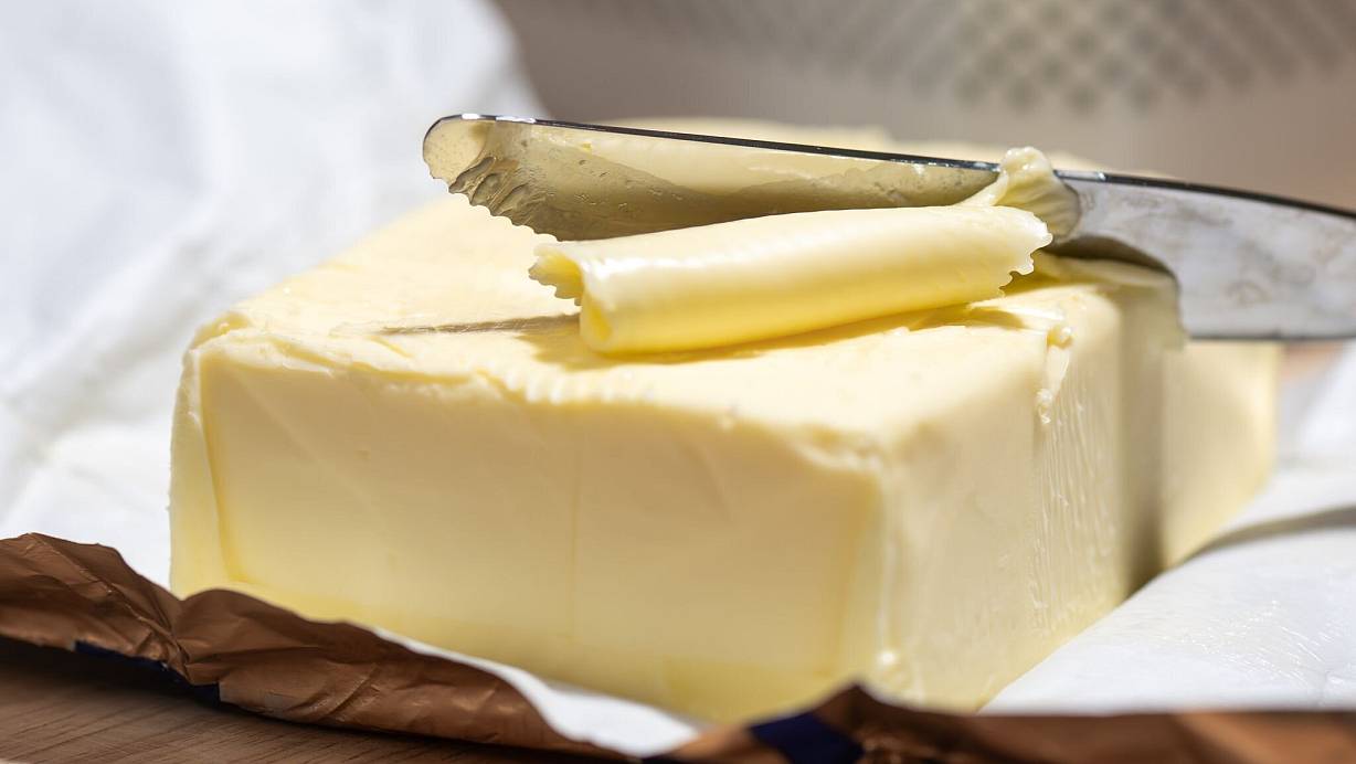 Butter spielt in der Wahrnehmung der Konsumenten eine besondere Rolle. | © Hendrik Schmidt/dpa