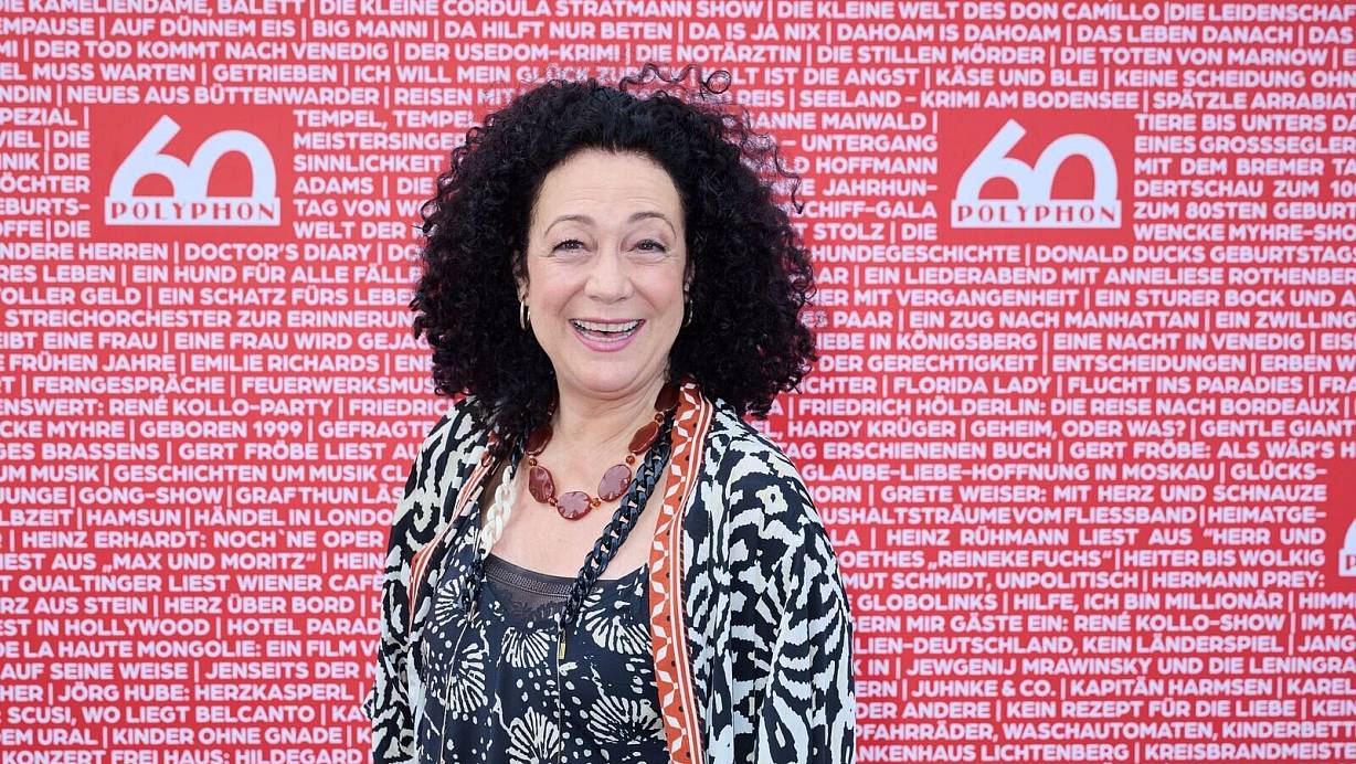 Fernsehstar Barbara Wussow hat bei ihren ersten Dreharbeiten auf dem «Traumschiff» den Dampfer zuerst verpasst. | © Annette Riedl/dpa