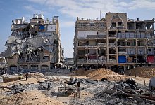 Nahostkonflikt - Grabungsarbeiten in Chan Junis - Abdel Kareem Hana/AP/dpa Nahostkonflikt - Grabungsarbeiten in Chan Junis - Abdel Kareem Hana/AP/dpa