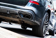 Auspuff eines Autos - Alicia Windzio/dpa Auspuff eines Autos - Alicia Windzio/dpa