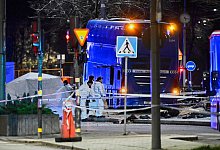 Tote und Verletzte bei Busunfall in Stockholm - Henrik Montgomery/TT News Agency via AP/dpa Tote und Verletzte bei Busunfall in Stockholm - Henrik Montgomery/TT News Agency via AP/dpa