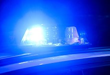 Blaulicht - Julian Stratenschulte/dpa