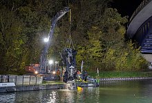 Schwerer Unfall bei Braunschweig - Stefan Sobotta/dpa Schwerer Unfall bei Braunschweig - Stefan Sobotta/dpa