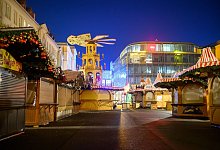 Stadt hofft auf pünktliche Eröffnung des Weihnachtsmarktes - Klaus-Dietmar Gabbert/dpa Stadt hofft auf pünktliche Eröffnung des Weihnachtsmarktes - Klaus-Dietmar Gabbert/dpa