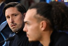 Pressekonferenz Eintracht Frankfurt - Arne Dedert/dpa