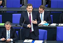 Bundestag - Elisa Schu/dpa