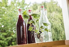 Selbstgemachter Johannisbeersaft - Christin Klose/dpa-tmn