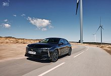 Der neue DS N°4 - @GREG/DS Automobiles/Stellantis/dpa-tmn