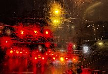 Beschlagene Scheiben in einem Fahrzeug - Zacharie Scheurer/dpa-tmn Beschlagene Scheiben in einem Fahrzeug - Zacharie Scheurer/dpa-tmn