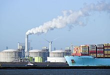LNG-Importterminal in Rotterdam - Federico Gambarini/dpa LNG-Importterminal in Rotterdam - Federico Gambarini/dpa