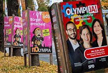 Plakate zur Olympia Bewerbung Münchens - Peter Kneffel/dpa Plakate zur Olympia Bewerbung Münchens - Peter Kneffel/dpa