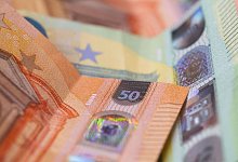 Banknoten - Boris Roessler/dpa Banknoten - Boris Roessler/dpa