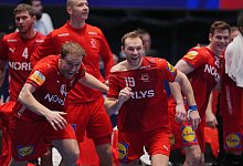 Simon Pytlick (l) und Mathias Gidsel - Soeren Stache/dpa Simon Pytlick (l) und Mathias Gidsel - Soeren Stache/dpa