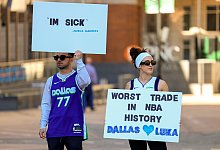 Fan-Protest gegen Doncic-Wechsel - Elias Valverde II/The Dallas Morning News/AP/dpa