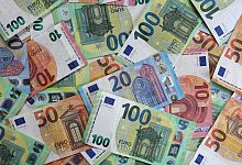 Geld - Karl-Josef Hildenbrand/dpa Geld - Karl-Josef Hildenbrand/dpa