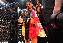 Der gebürtige Haller Ilia Topuria krönte sich jetzt in Anaheim in Kalifornien zum Federgewichts-Weltmeister der UFC. - IMAGO/USA TODAY Network Der gebürtige Haller Ilia Topuria krönte sich jetzt in Anaheim in Kalifornien zum Federgewichts-Weltmeister der UFC. - IMAGO/USA TODAY Network