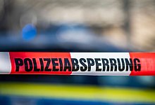 Absperrung der Polizei - David Inderlied/dpa Absperrung der Polizei - David Inderlied/dpa