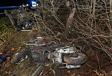 Motorradfahrer stirbt bei Auffahrunfall auf A31 - Foto Bludau/dpa Motorradfahrer stirbt bei Auffahrunfall auf A31 - Foto Bludau/dpa