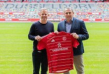 Markus Anfang (l) und Klaus Allofs - Rolf Vennenbernd/dpa