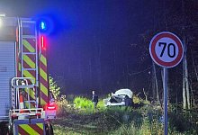 Unfall auf der Bundesstraße 56 - Sascha Thelen/dpa