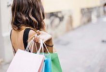 Einkaufen im Outlet - Symbolfoto: Pixabay