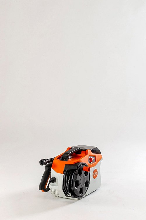 Ganz vorn dabei: Der Stihl (REA 100 PLUS) für 349 Euro (538 Euro Zusatzpreis für Akku plus Ladegerät) überzeugte mit der Note 1,9. - © Michael Müller-Münker/Selbst ist der Mann/dpa-tmn