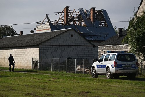 Tusk sagte, es seien mindestens 19 Verletzungen des polnischen Luftraums in der Zeit zwischen 23.30 Uhr und 6.30 Uhr festgestellt worden. - © Wojtek Jargilo/PAP/dpa