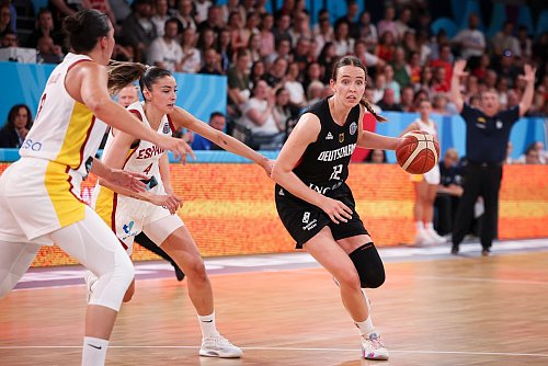 Emily Bessoir krönte eine starke EM mit einem Double Double. - © Christian Charisius/dpa