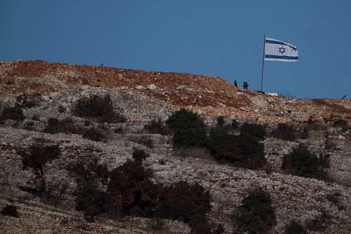Nach Beginn der Waffenruhe herrscht im Libanon Aufatmen, aber auch Skepsis - © Leo Correa/AP