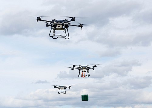 Russland und die Ukraine beschossen sich erneut gegenseitig mit Drohnen. (Archivbild) - © Uncredited/AP/dpa