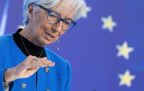 Lagarde: Inflation auf Kurs zum Zwei-Prozent-Ziel - © Boris Roessler/dpa